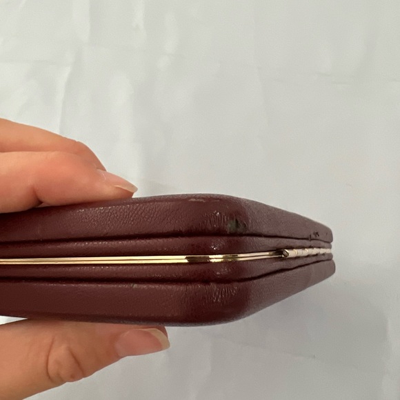 BOBBI BROWN maroon brush makeup case - Picture 5 of 10